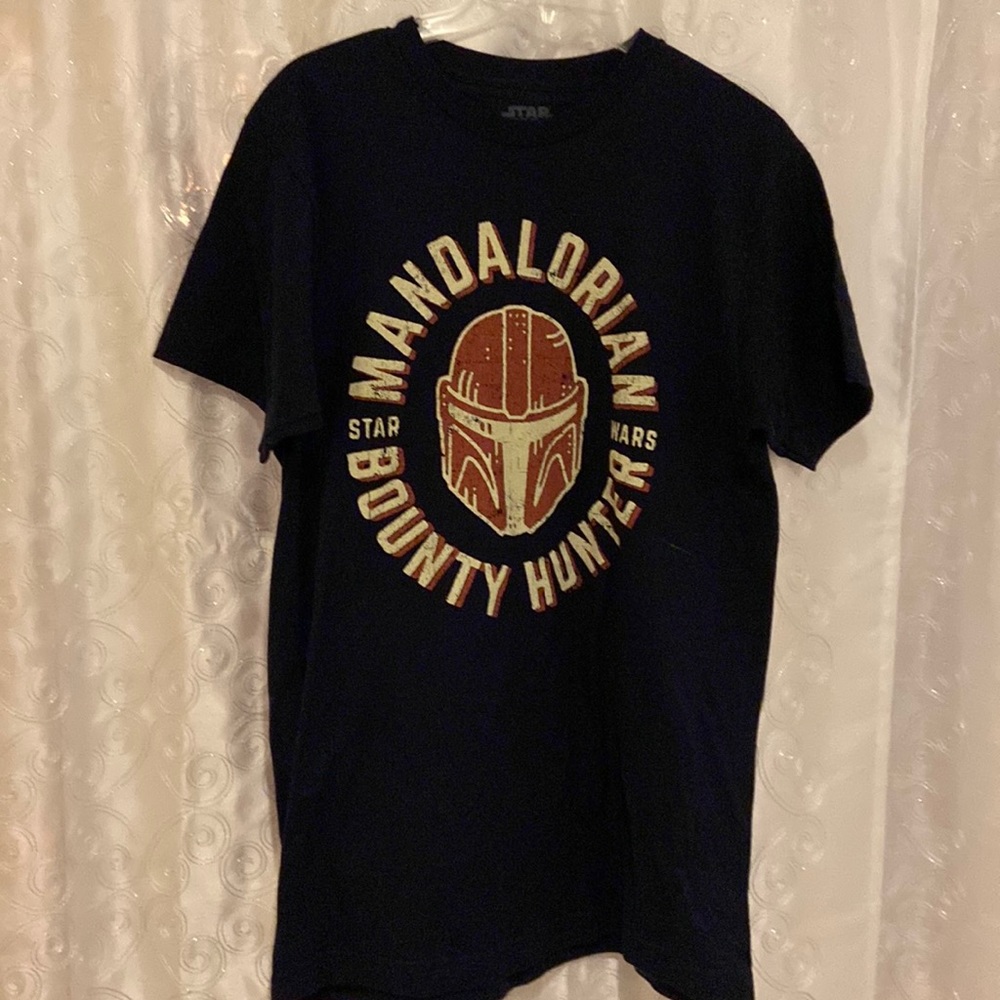 Star Wars The Mandalorian Bounty Hunter T-Shirt Adult Size Medium 🔥